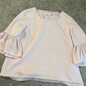 Bell sleeve blouse